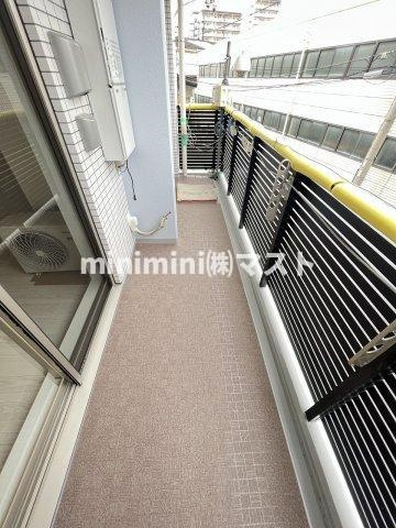大阪市浪速区浪速東１丁目の賃貸マンションのバルコニー