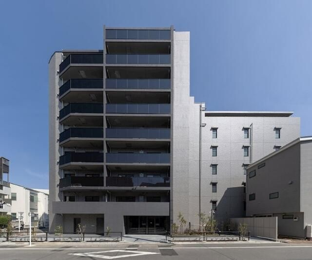 ルーブル中板橋六番館の外観