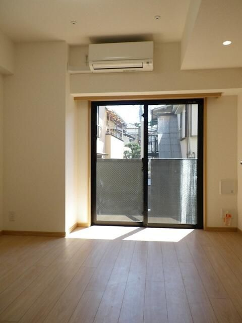 ルーブル中村橋弐番館の居間・リビング