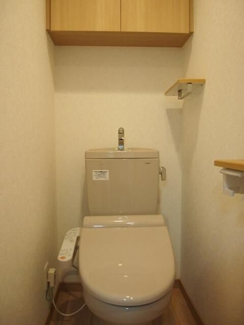 ルーブル西早稲田弐番館のトイレ