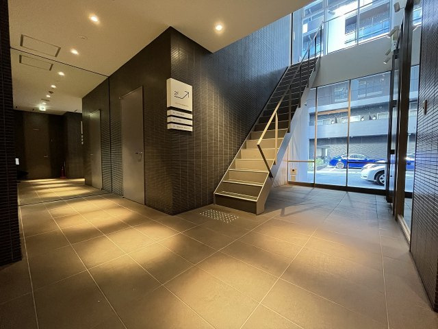 大阪市浪速区幸町２丁目の賃貸マンションのロビー
