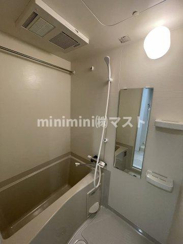 大阪市浪速区稲荷１丁目の賃貸マンションの浴室