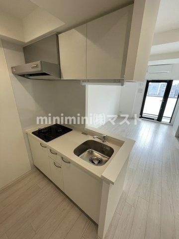 大阪市浪速区稲荷１丁目の賃貸マンションのキッチン