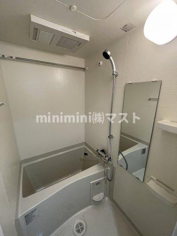 大阪市浪速区稲荷１丁目の賃貸マンションの浴室