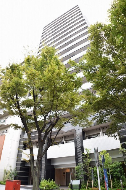 大阪市浪速区桜川２丁目の賃貸マンションの外観