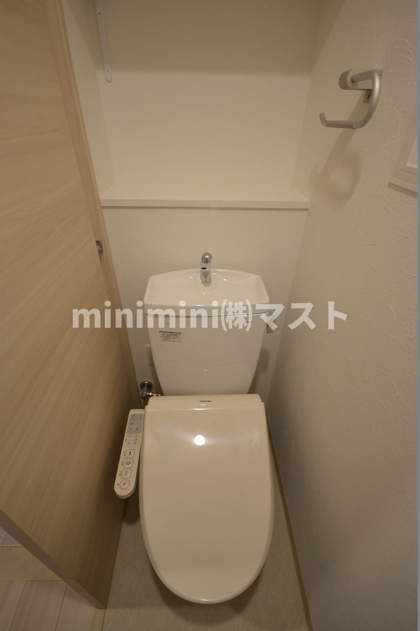 大阪市浪速区元町２丁目の賃貸マンションのトイレ