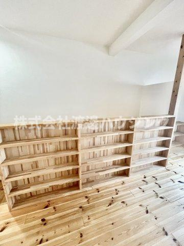 東難波町3丁目貸家の内装