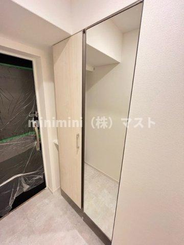 大阪市浪速区浪速西１丁目の賃貸マンションの収納