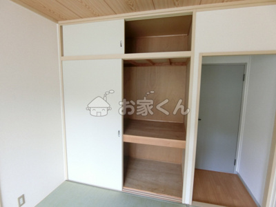 【収納】 | サンビレッジ須磨F棟 | 押入(写真は別のお部屋の写真です)
