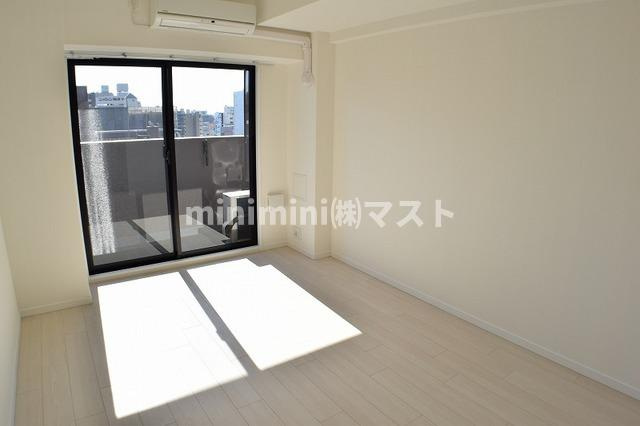 大阪市浪速区元町２丁目の賃貸マンションの居間・リビング