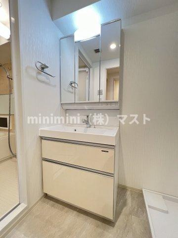 大阪市浪速区幸町３丁目の賃貸マンションの洗面所