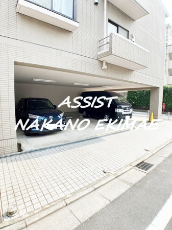 コーポ双葉の駐車場
