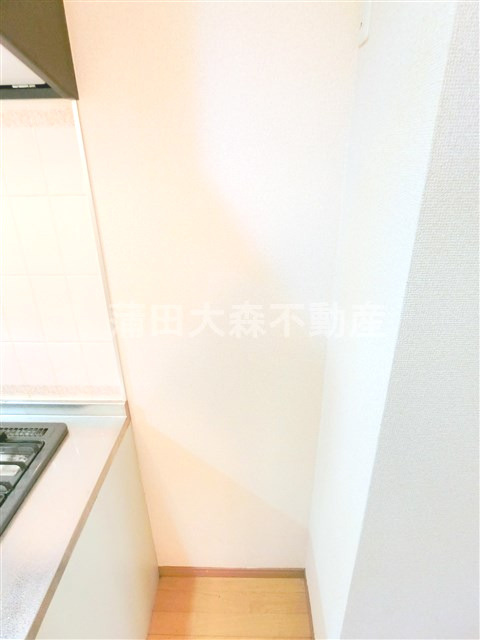 ルーブル多摩川弐番館のキッチン|冷蔵庫置き場