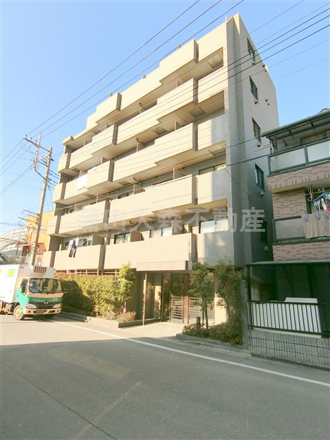 ルーブル多摩川弐番館の外観