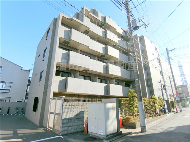 ルーブル多摩川弐番館の外観