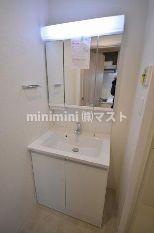 スプランディッド堀江の洗面所