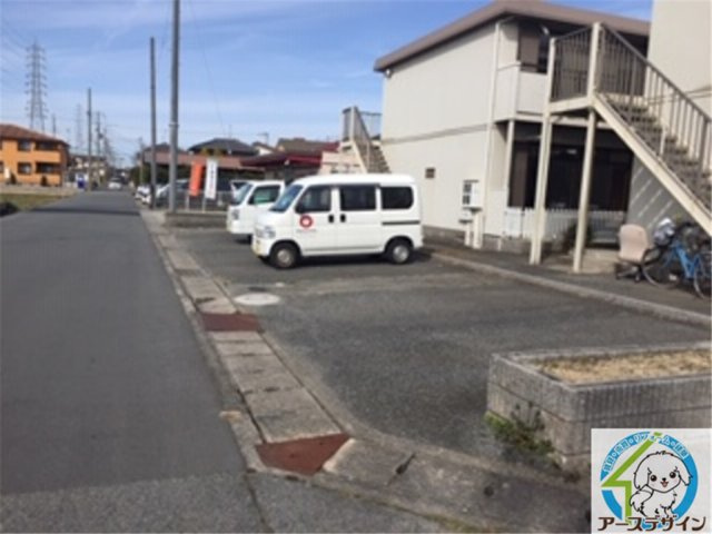 ミリアハイムIIの駐車場