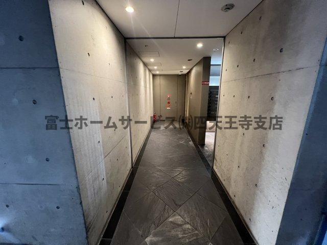 南船場ＢＲＩＣＫ のロビー