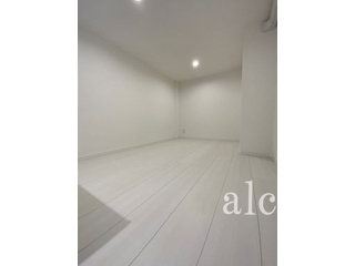 新宿区北新宿２丁目の賃貸マンションの居間・リビング