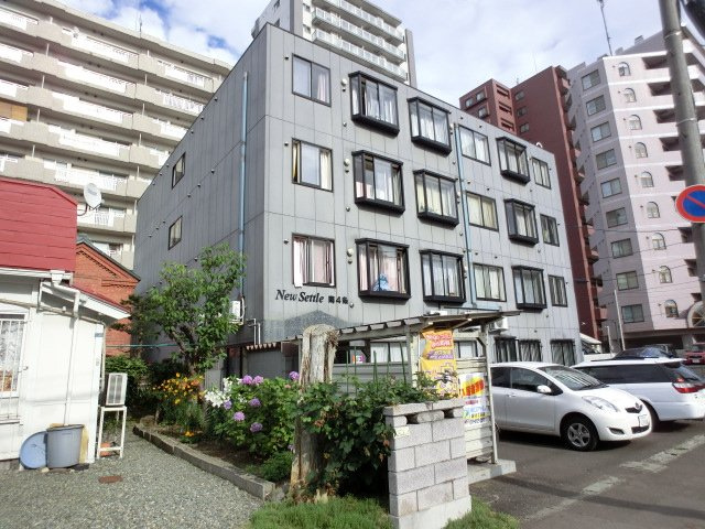 INOVE札幌南4条（旧：ニューセトル南４条）