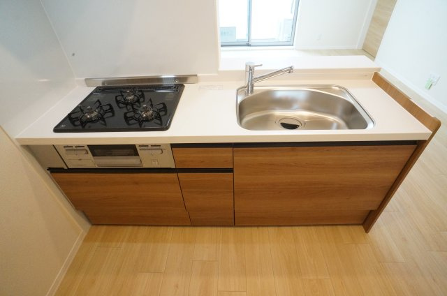 シティホームズⅦのキッチン|人気の対面型システムキッチン♪※同間取・別部屋の写真です