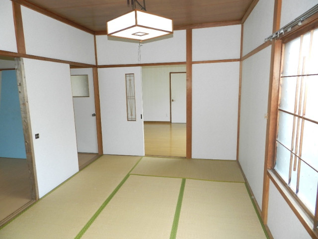 室蘭市日の出町3丁目7-32戸建の和室