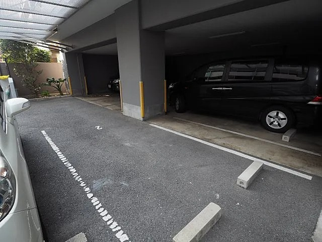 オーベルジュ甲南の駐車場