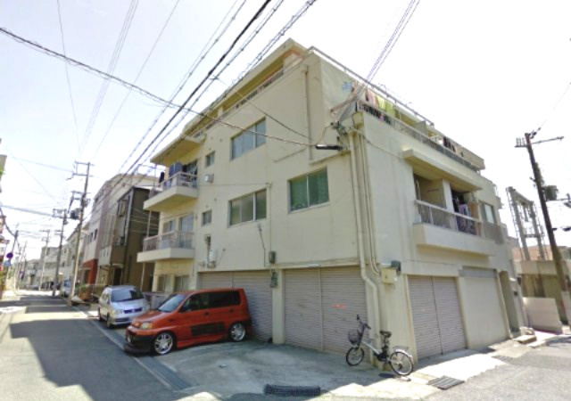 辻川マンションの外観