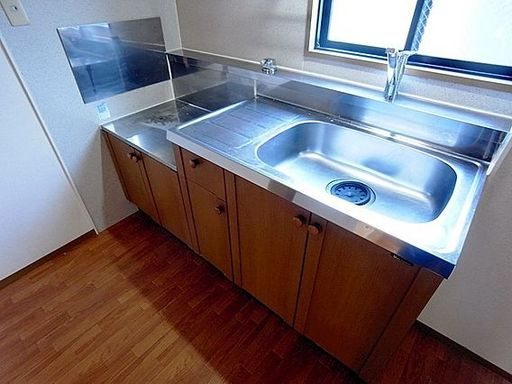 神戸市東灘区魚崎中町２丁目のアパートのキッチン