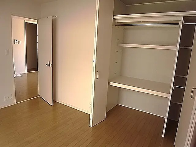 西宮市上ケ原六番町の賃貸マンションの居間・リビング