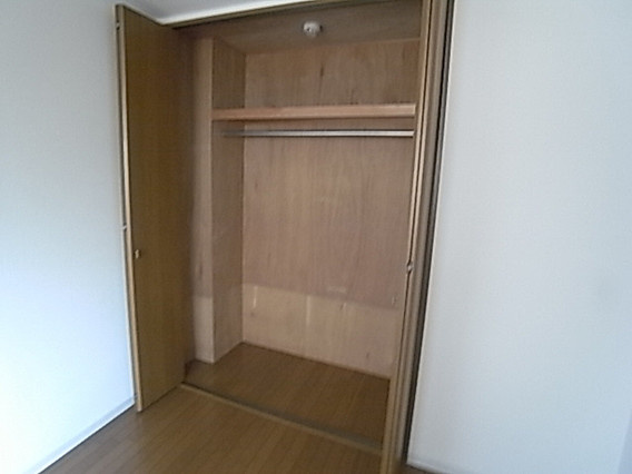 神戸市東灘区魚崎北町１丁目の賃貸マンションの収納