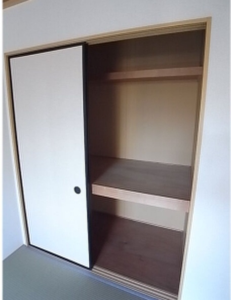 バン・ヴェール芦屋の収納