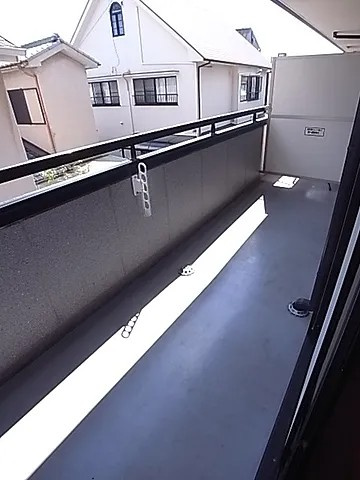 バン・ヴェール芦屋のバルコニー