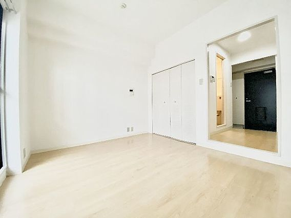 神戸市東灘区本庄町２丁目の賃貸マンションの居間・リビング
