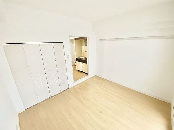 神戸市東灘区本庄町２丁目の賃貸マンションの居間・リビング
