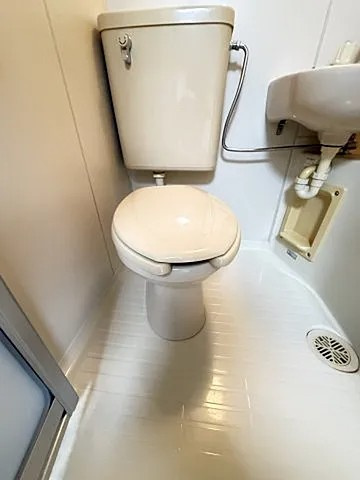 神戸市中央区山本通１丁目の賃貸マンションのトイレ