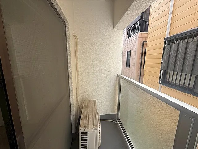神戸市東灘区深江北町１丁目の賃貸マンションのバルコニー