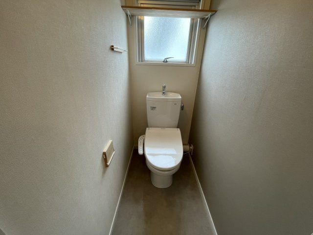神戸市東灘区住吉東町４丁目の賃貸マンションのトイレ