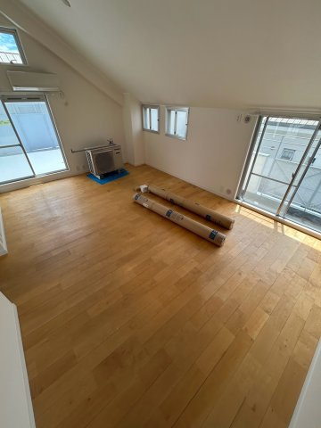 神戸市東灘区住吉東町４丁目の賃貸マンションの居間・リビング