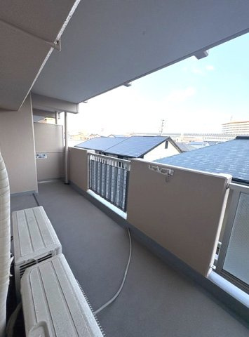 神戸市東灘区深江本町１丁目の賃貸マンションのバルコニー