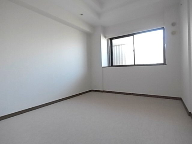 芦屋市東芦屋町の賃貸マンションの居間・リビング