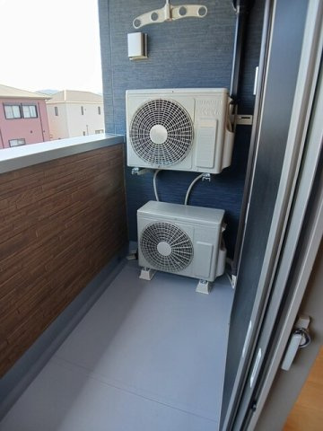 ヒラソールのバルコニー|外からの目が気にならないバルコニーで洗濯物が干せます