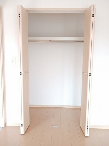サニースクエアＡの収納|小物を収納するのに便利です