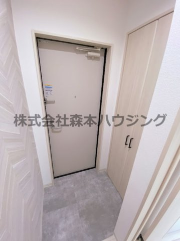 【玄関】 | 　クリエオーレ星田 | きれいな玄関です