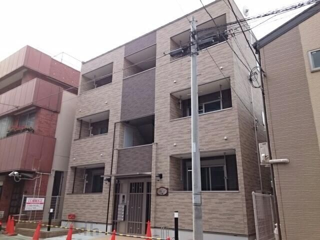 アムールの外観
