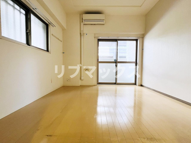 【居間・リビング】SUPURUSE板橋弐番館