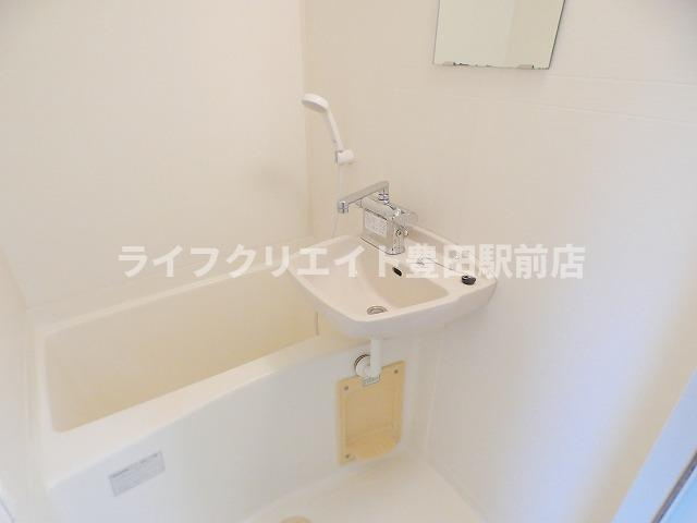 グランドイーストⅡの浴室