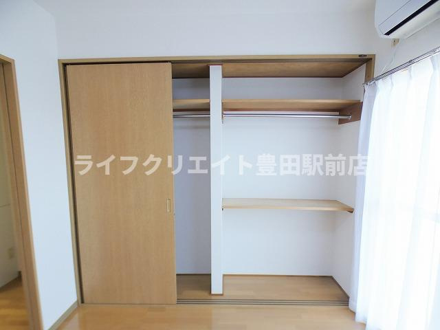グランドイーストⅡの収納