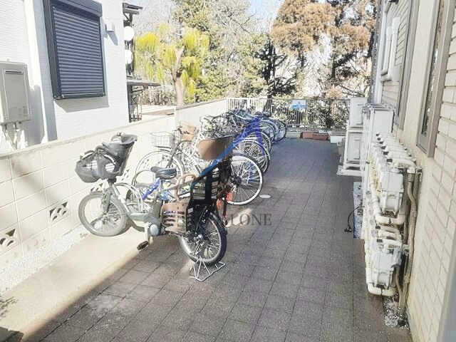 フォレスト松が丘のその他共用部分|駐輪場です。