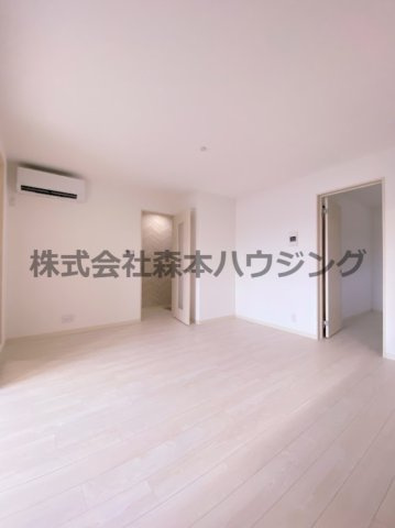 【居間・リビング】 | 　クリエオーレ星田 | 使いやすい居間です
